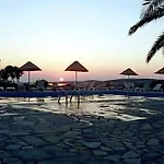 Отель Eri
