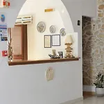 Отель Eri